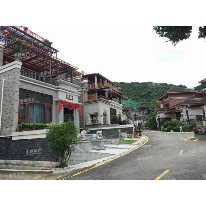 《皇牌代理》仙湖山庄二期 联排别墅 送200平花园 双车位