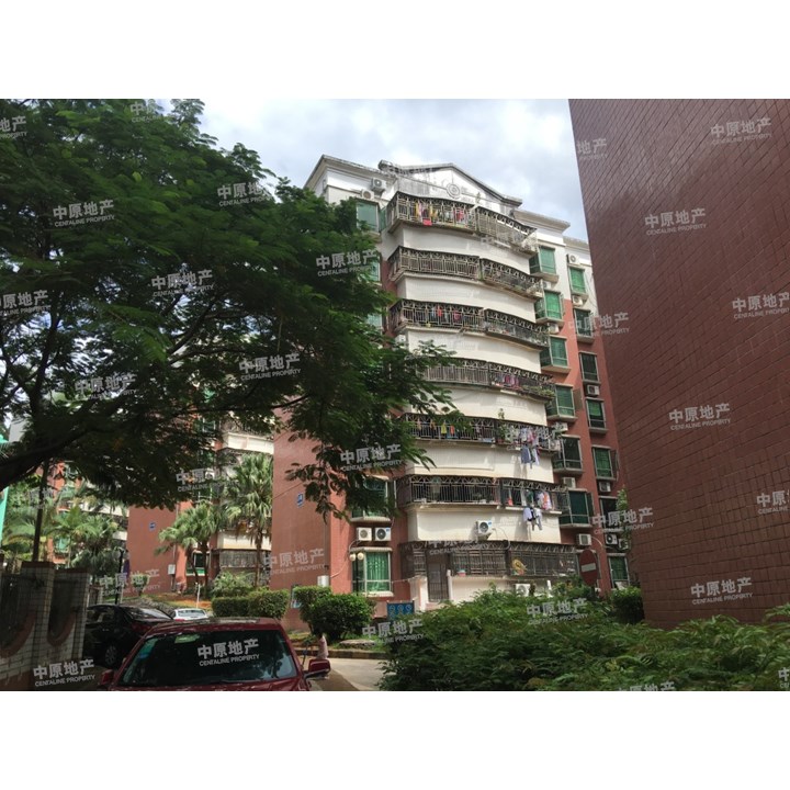 半岛苑 地铁口小区房 生活环境优雅 出入方便,深圳龙