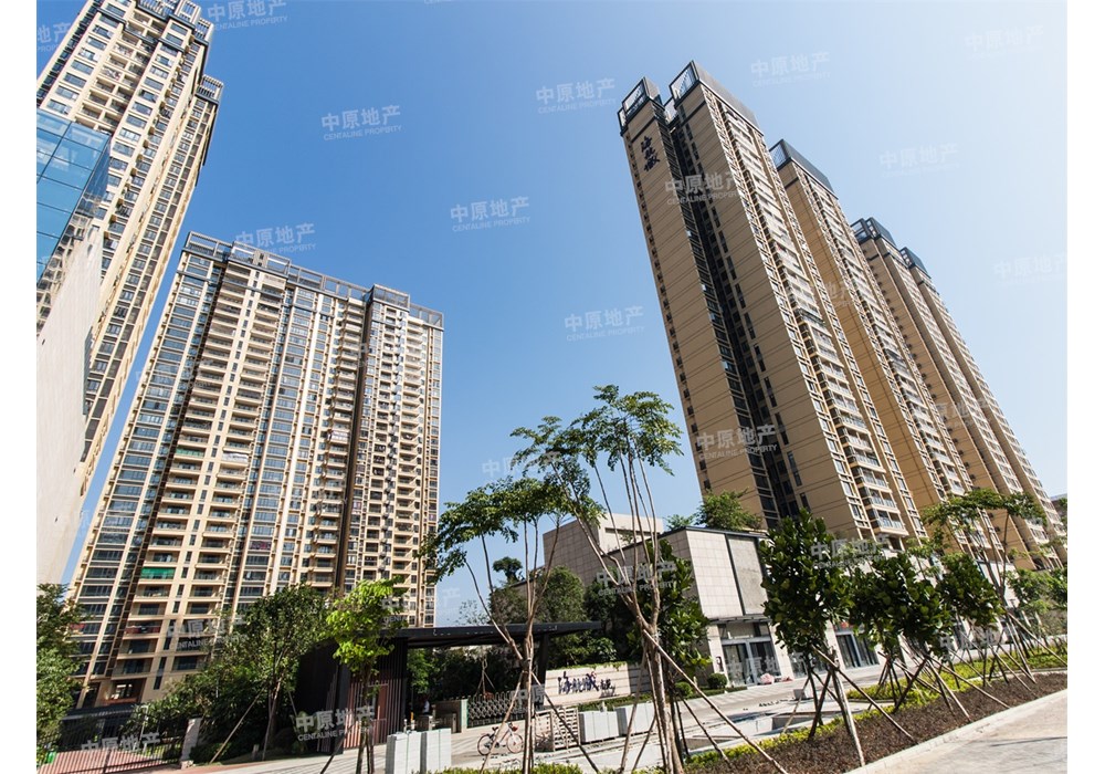 海航城,地铁口精装小户型,满两年,户型方正,急售